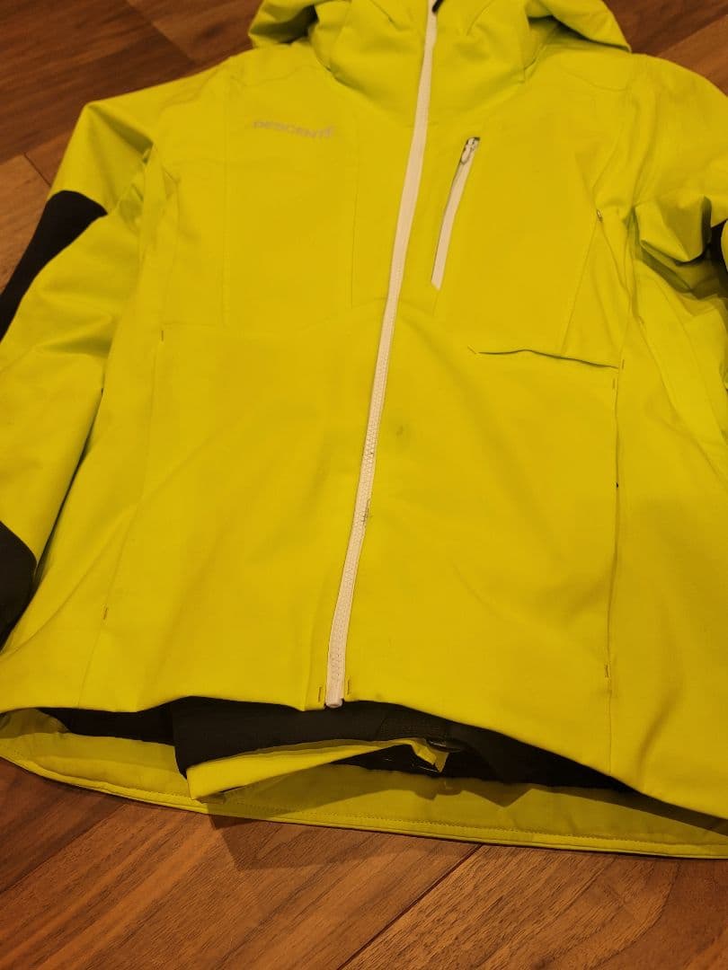 DESCENTE 上下 ジャケMパンツ(丈はM、ウエストS)