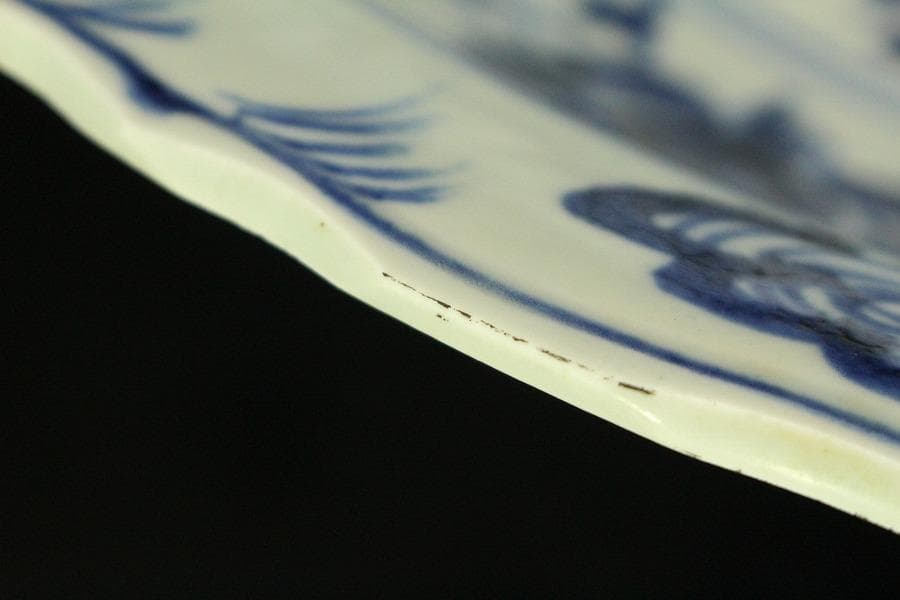 中国美術 纏枝蓮花 水鳥紋 染付大皿 時代物(A577)