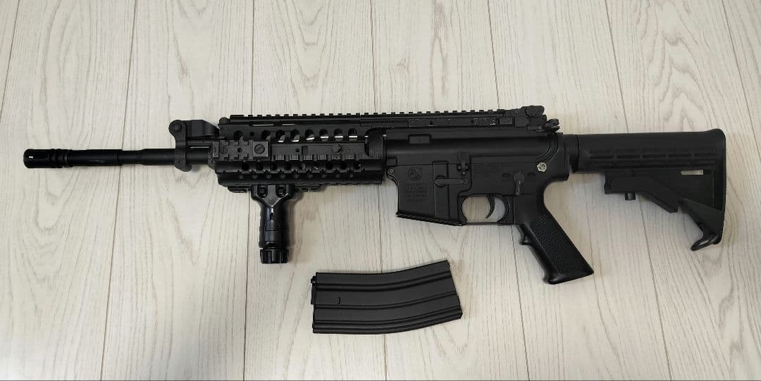 東京マルイ　電動ガン　M4 s-system