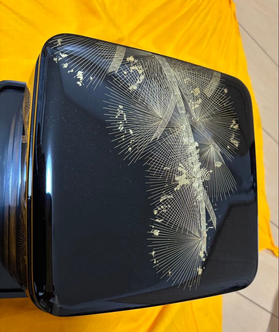 ３段重　輪島塗　沈金　招福枝　中谷耕一