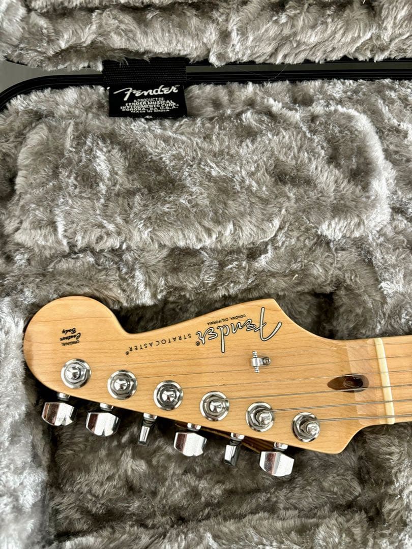 Fender Stratocaster USAハードケース付き