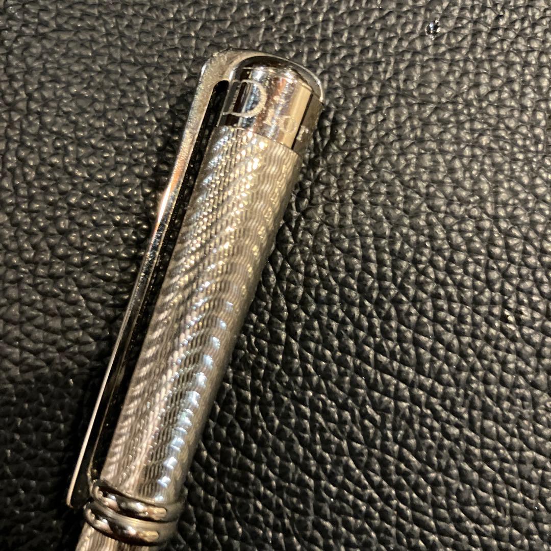 Dior シルバーボールペン ロゴ入り　ショッパー　保存袋付き