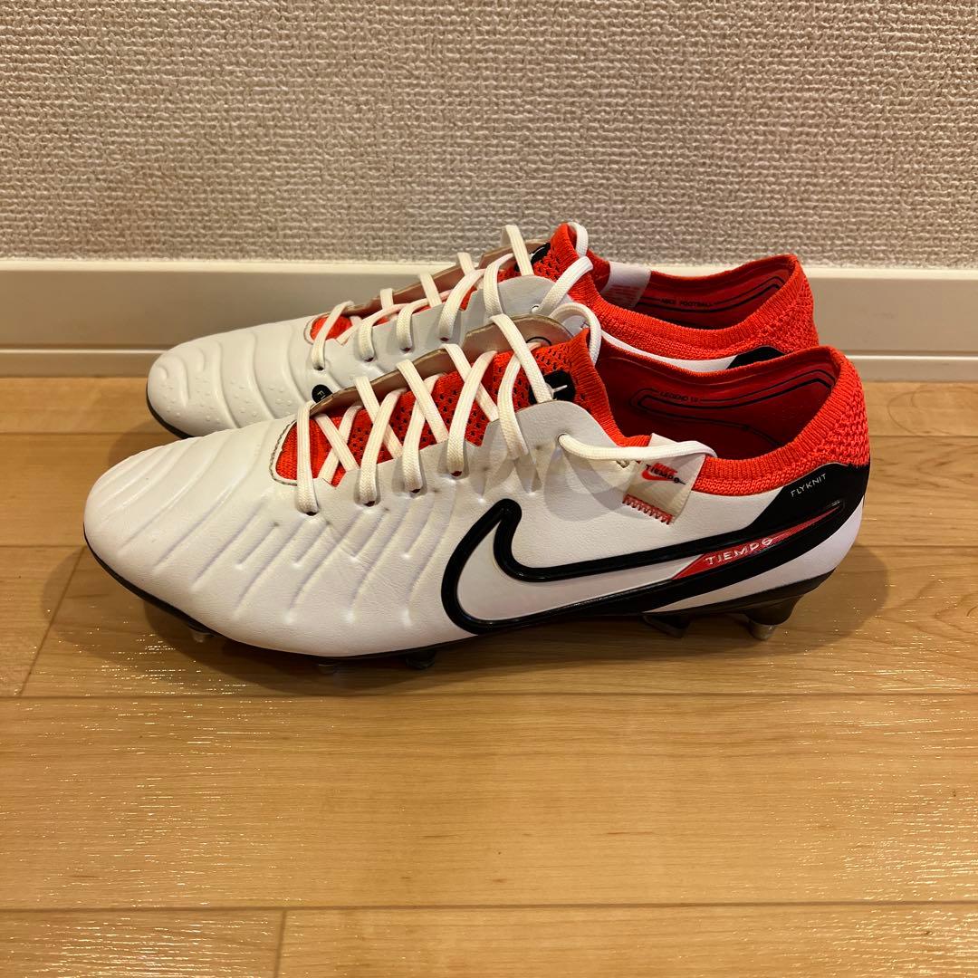 超美品！NIKE ティエンポレジェンド SG