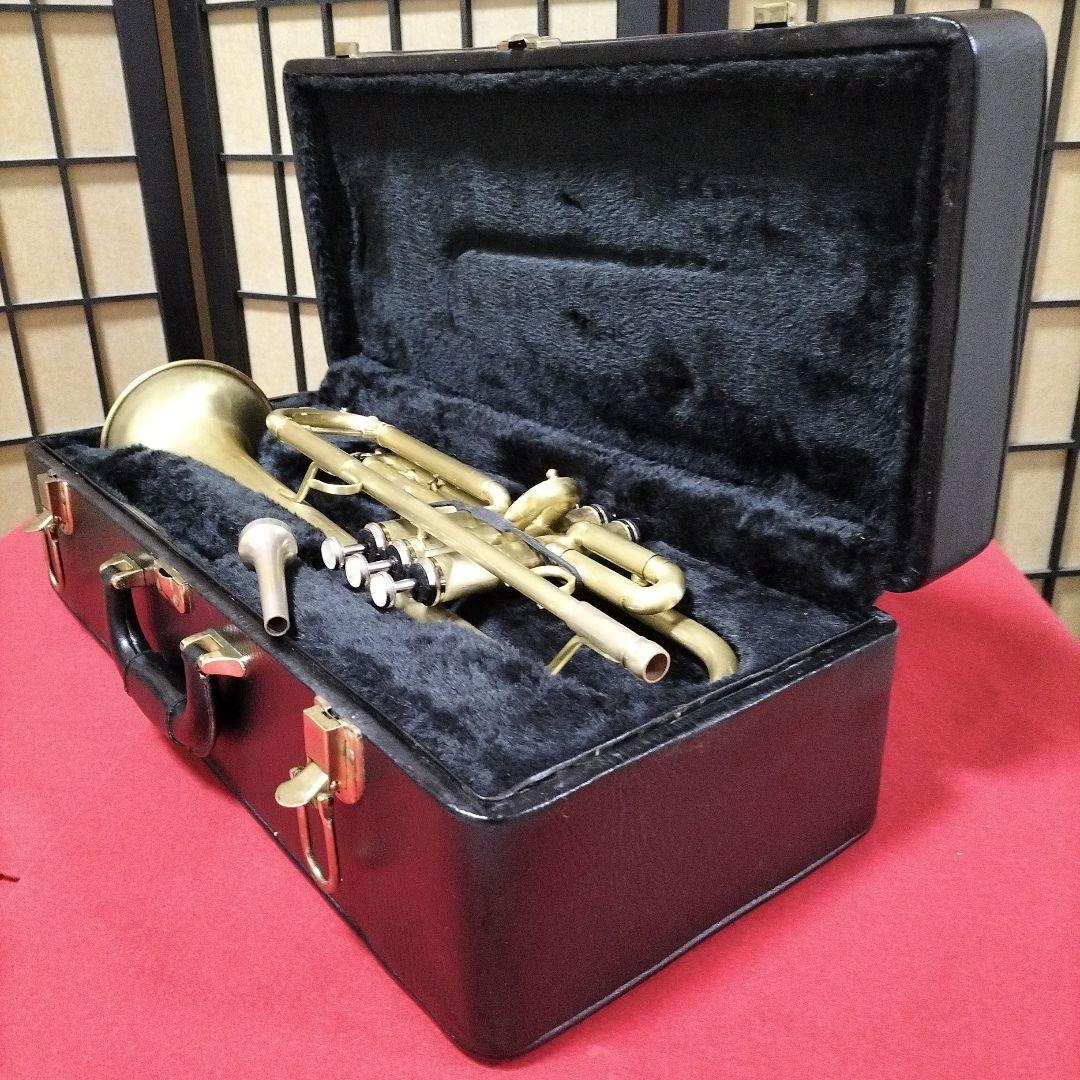 トランペットミネルバ