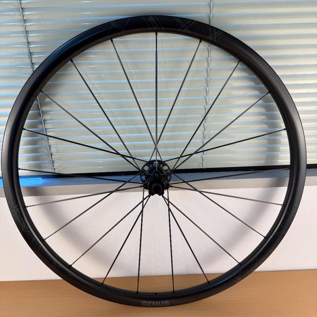 【美品】ERE RESEARCH GENUS SL30-R カーボンホイール