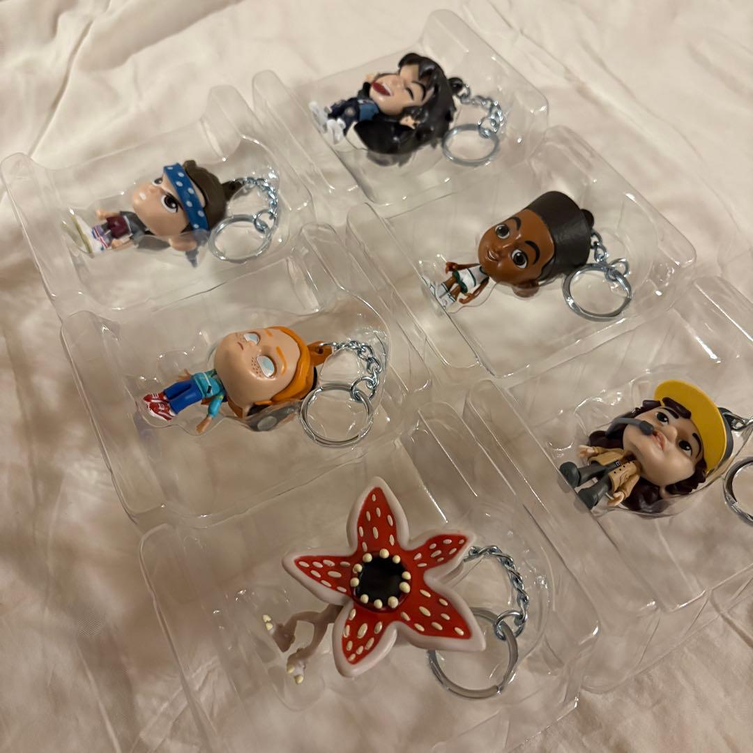 コンプリートセット　ストレンジャー・シングス フィギュアホルダー マックス