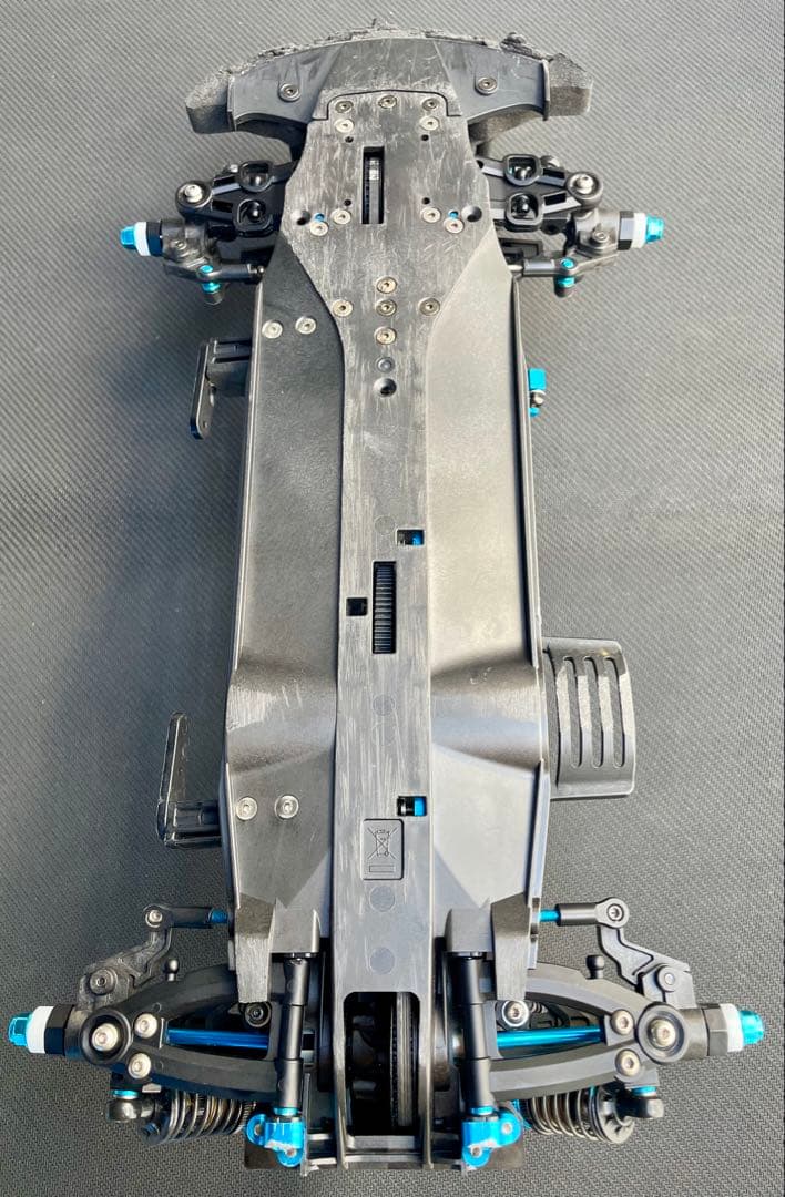 シ*R様 タミヤ TA08 OPあり　中古品