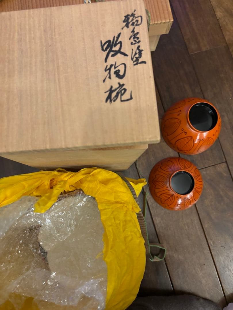 京子さま専用！ 赤輪島塗腕5脚、皿10枚