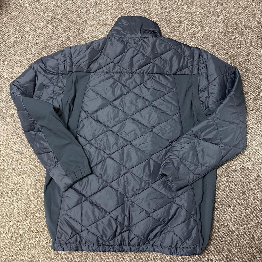 【極美品】オークリー　中綿ジャケット　ゴルフウェア　メンズ　ダウン　ベスト