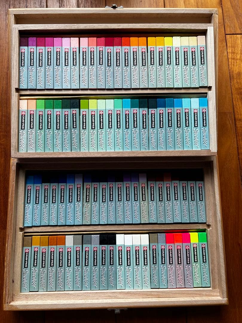 ✴︎訳あり・新品✴︎サクラクレパス スペシャリスト 85色（88本入り）ESP88