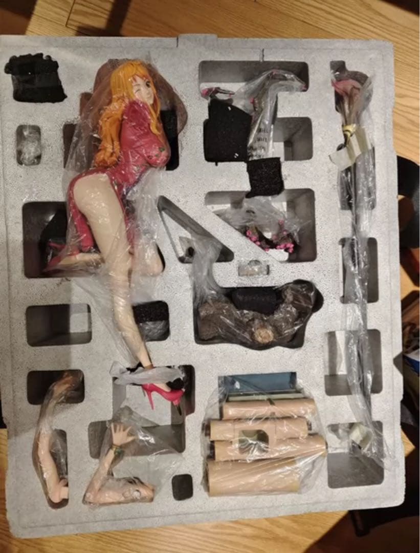 ワンピース　ナミ　ガレージキット　フィギュア　完成品