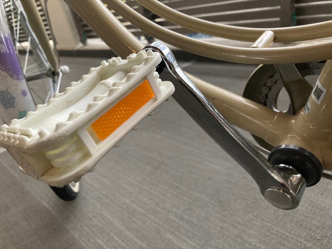 リコリーナ　シティサイクル ベージュ 24インチ