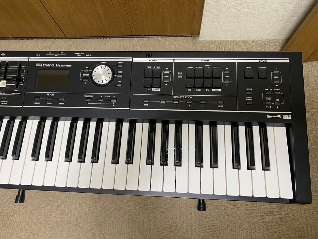 Roland VR-09-B 61鍵 コンボキーボード 純正ソフトケース付き