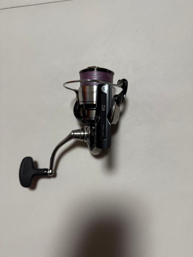 24セルテート　 LT3000-CH スピニングリール