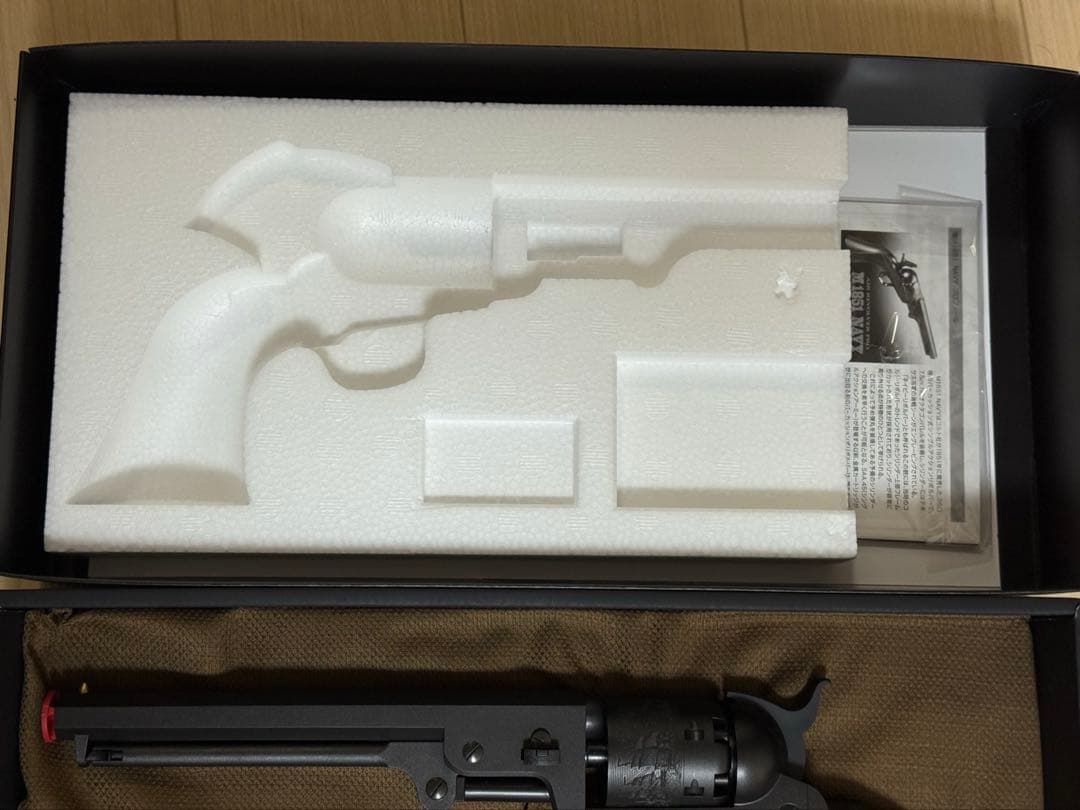 東京マルイ　エアーリボルバー　M1851 NAVY