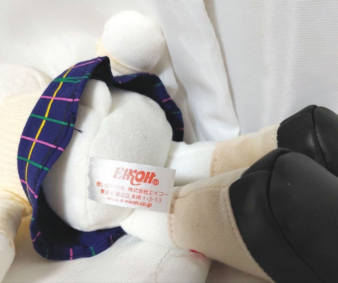 サンリオ　ハローキティ　キティちゃん　制服　女子高生