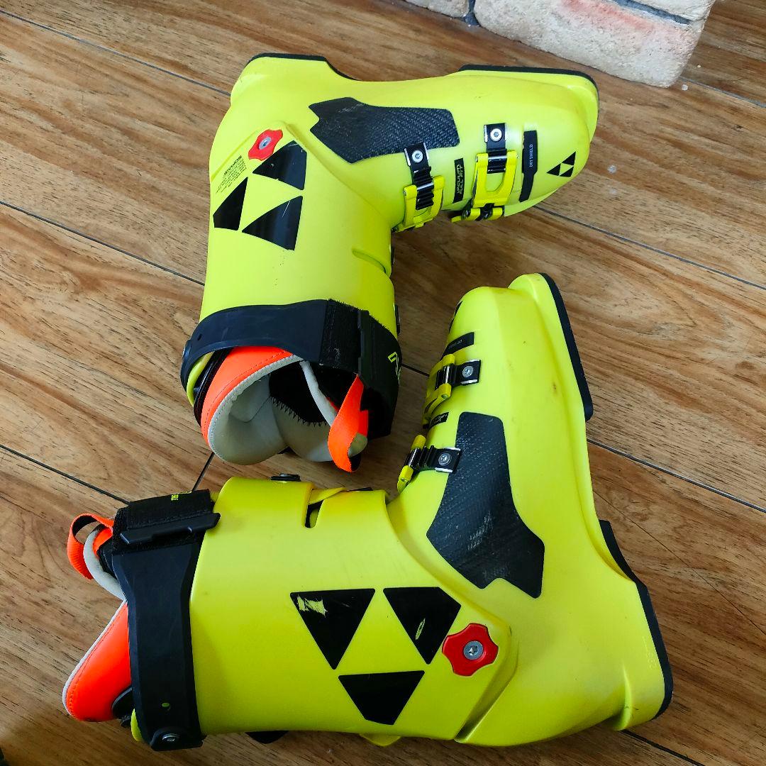 FISCHER フィッシャー RC4 CURV120 スキーブーツ 25.5cm