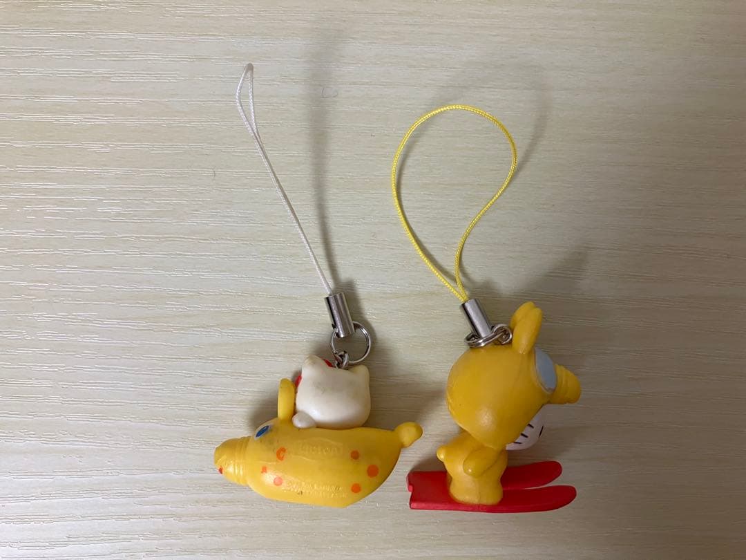 サンリオ　ハローキティ　コレクターズマスコット15個＋リプトンマスコット2個