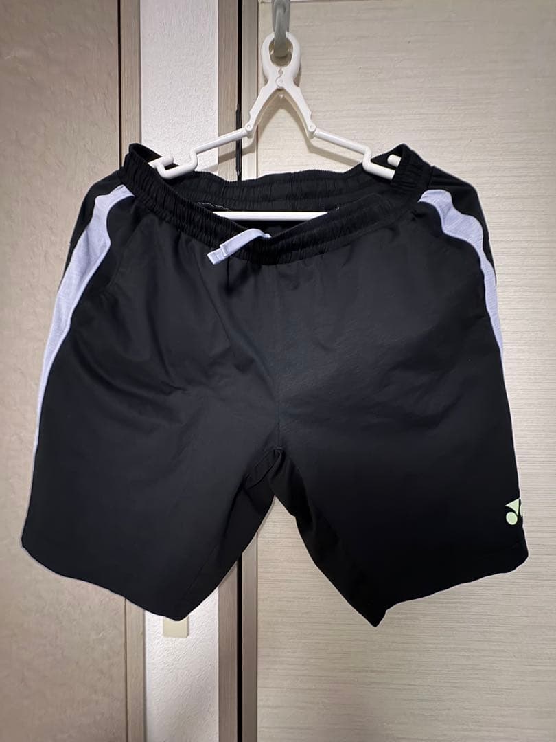 バドミントン　ハーフパンツXL