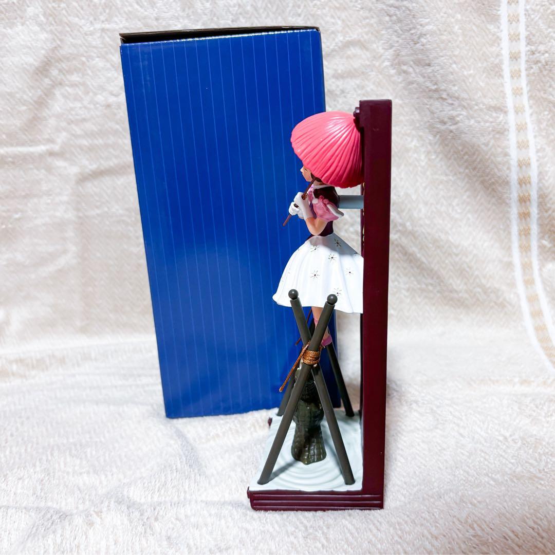 ショーケース　ディズニー　ホーンテッドマンション　タイトロープ　リリアン　置物