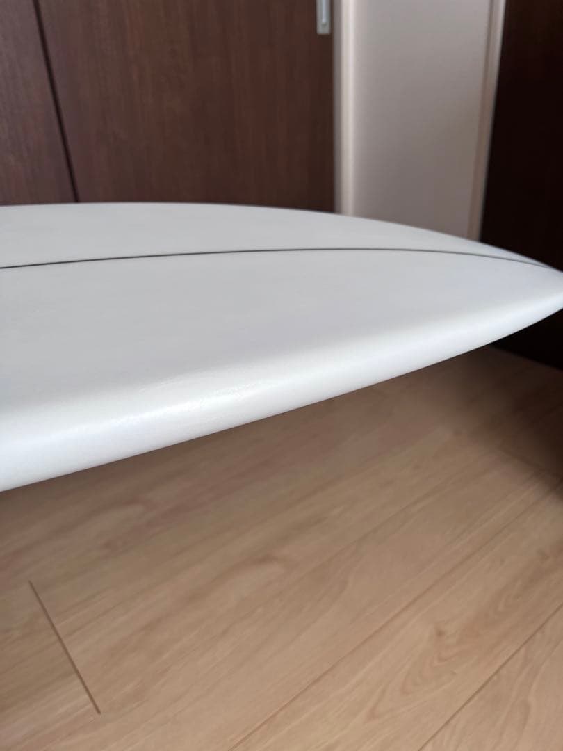 DHD フェニックス スワロー 5'8\" 31.5Lサーフボード　新古品