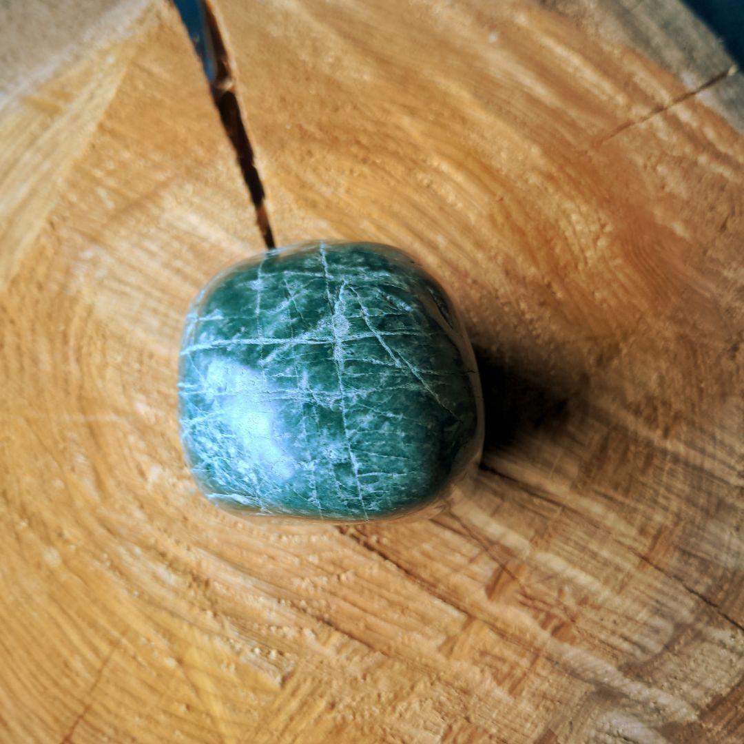 【糸魚川翡翠】15