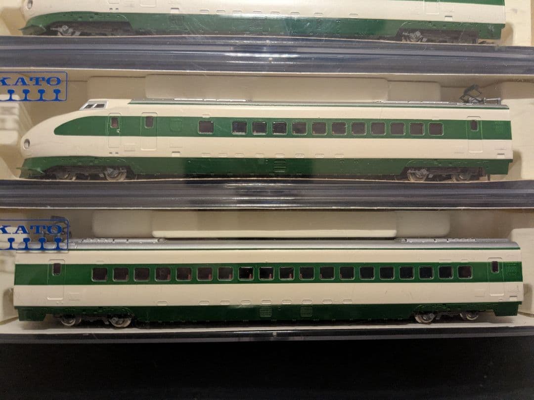 旧東北、上越200型新幹線模型5両