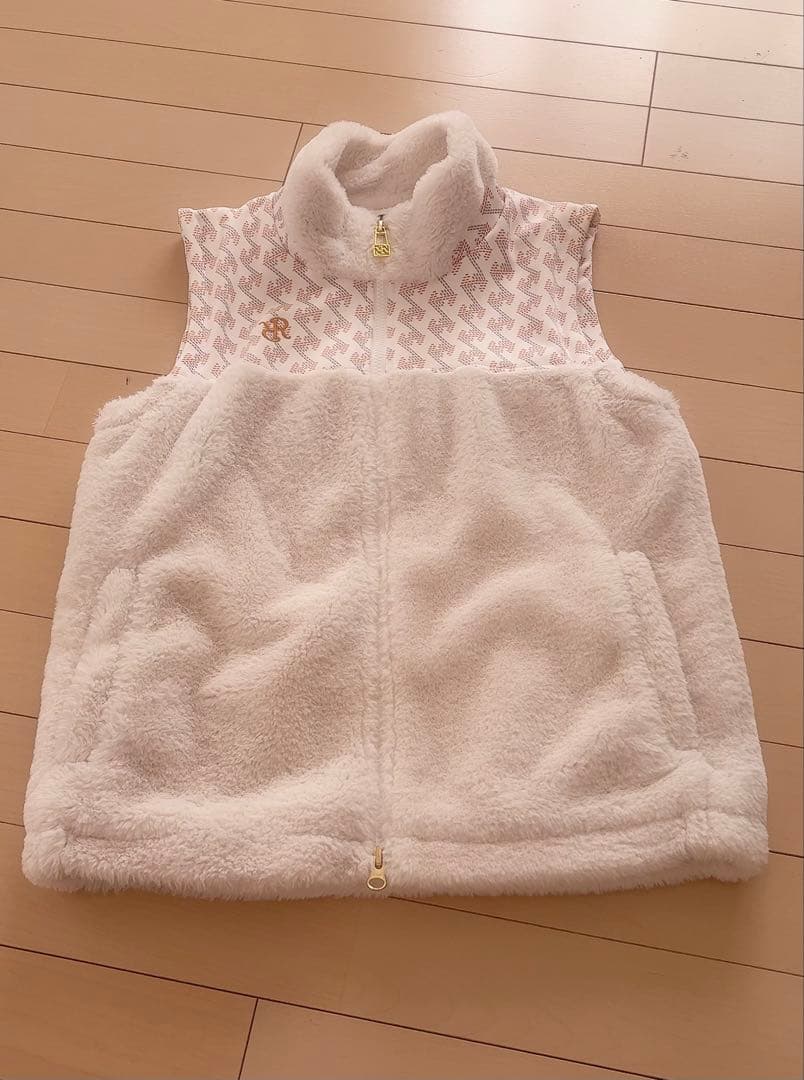 レザレクションファーベスト白