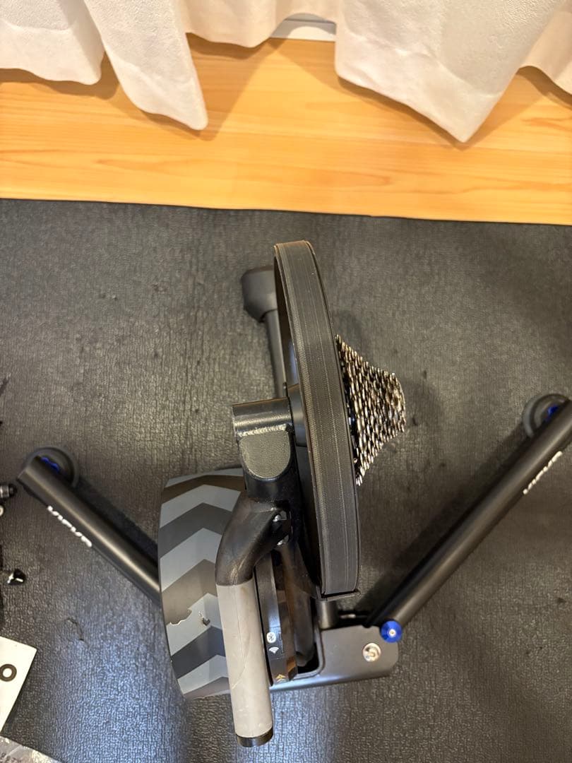 Wahoo KICKR スマートバイクトレーナー