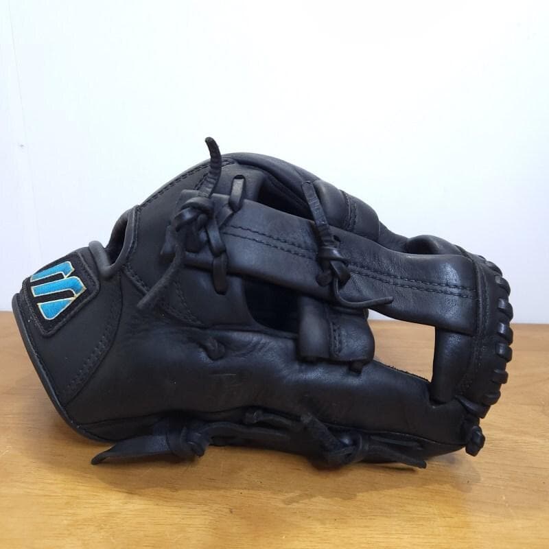 ミズノ MIZUNO 二岡智宏モデル Mマークラベル 内野用 軟式グローブ