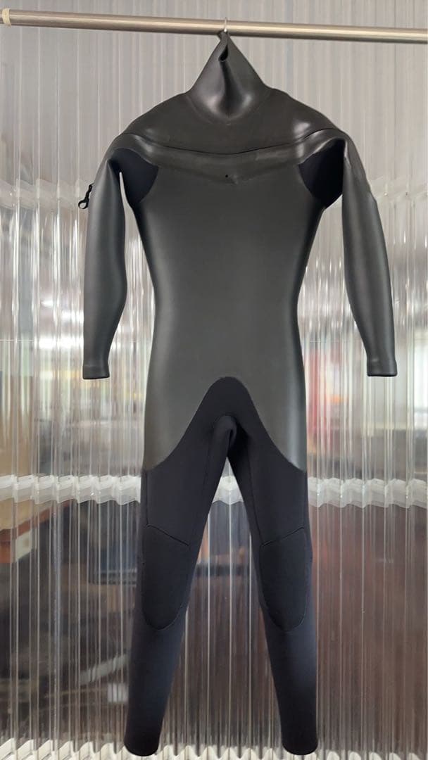 セミドライ　オールブラック　レガシー　5/3mm ロングチェスト　ML