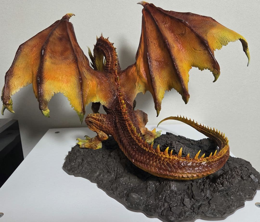 CAPCOM クリエイターズモデル ミラボレアス ミララース