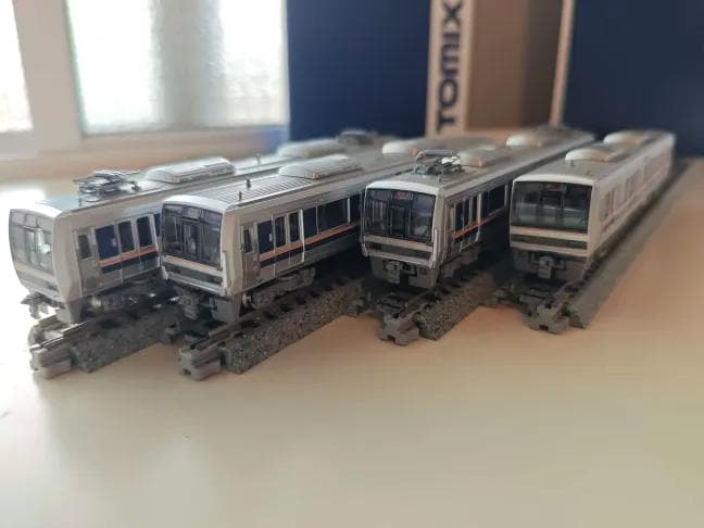 98837 207系1000番台 転落防止幌付