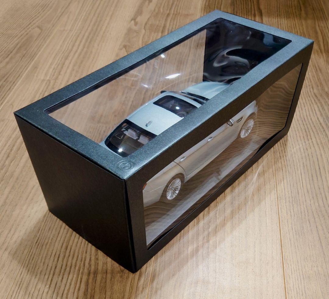 【新品】 M5 1/18スケールモデル【未開封】