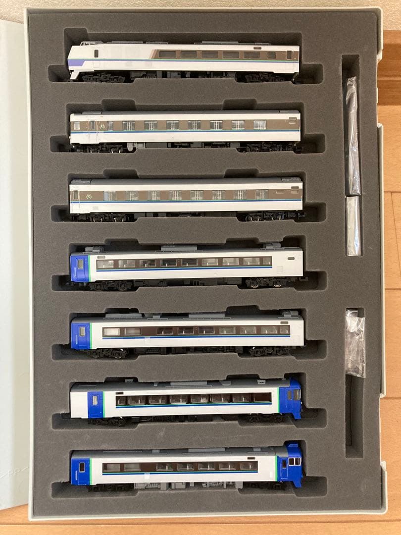 【あかつき@挨拶は省略。『プロフに記載有』】TOMIX キハ183系特急