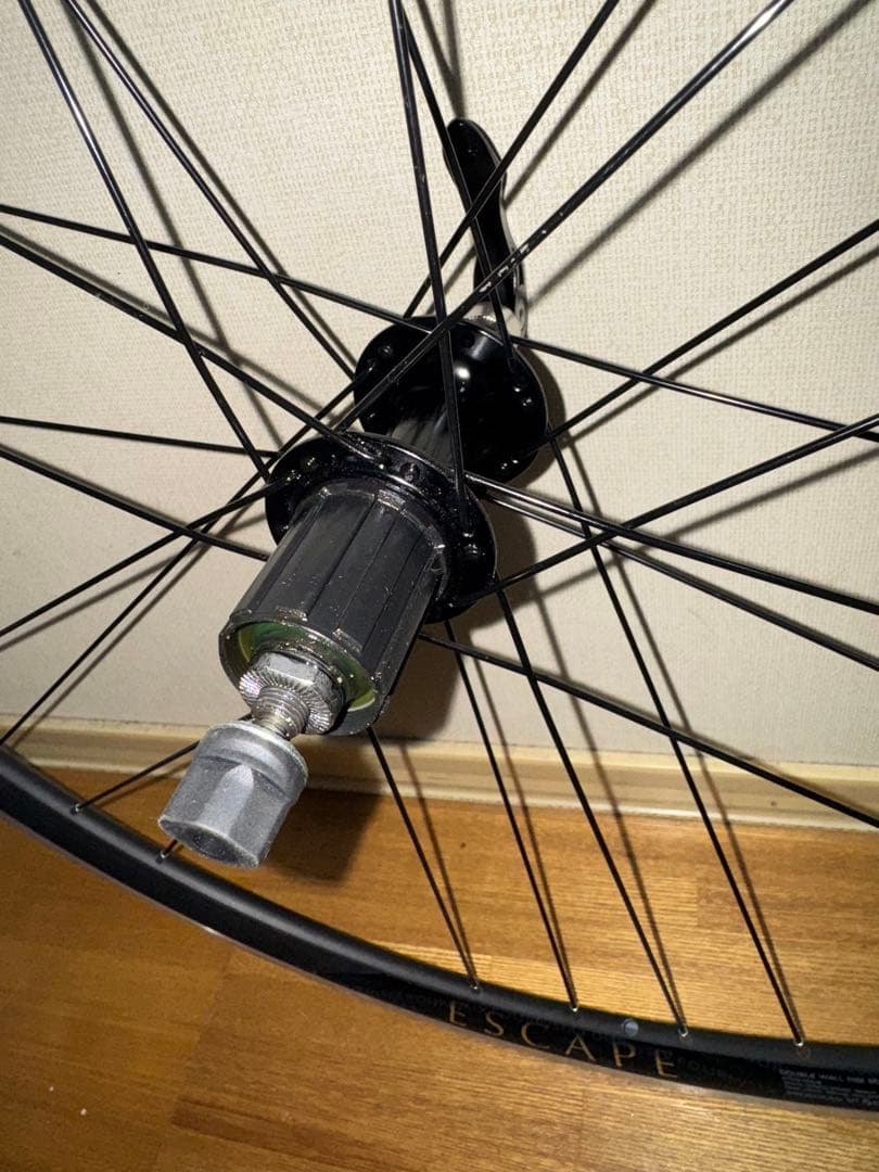 値下げしました‼️ジャイアント　エスケープR3.1 純正ホイール前後セット