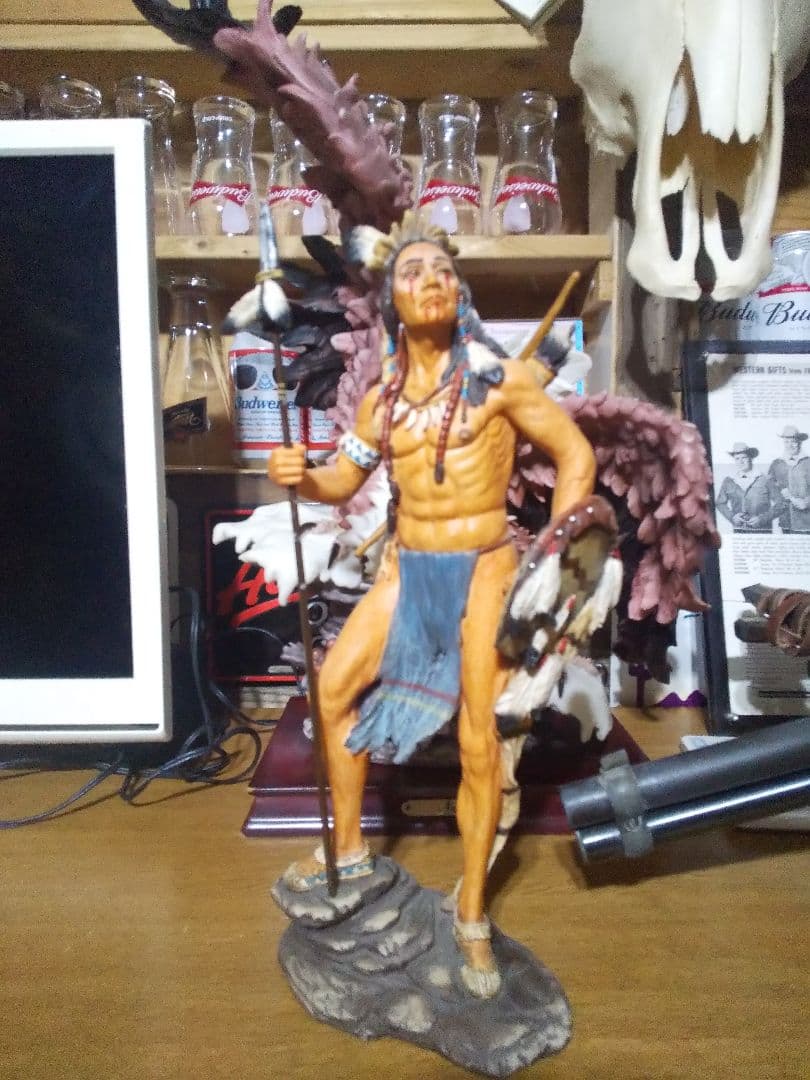 ネイティブアメリカン、インディアン樹脂製フィギュア ウエスタン雑貨アメリカン雑貨
