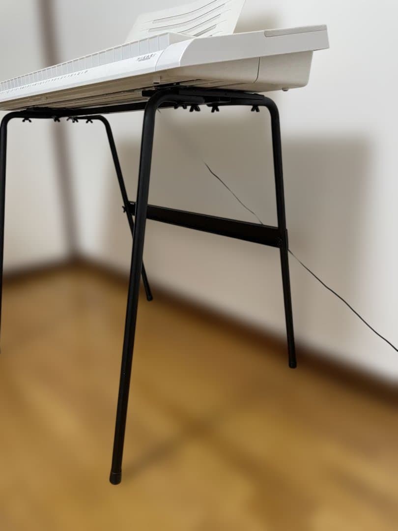 CASIOカシオ 光ナビゲーションキーボード 61鍵 LK-222 スタンド付