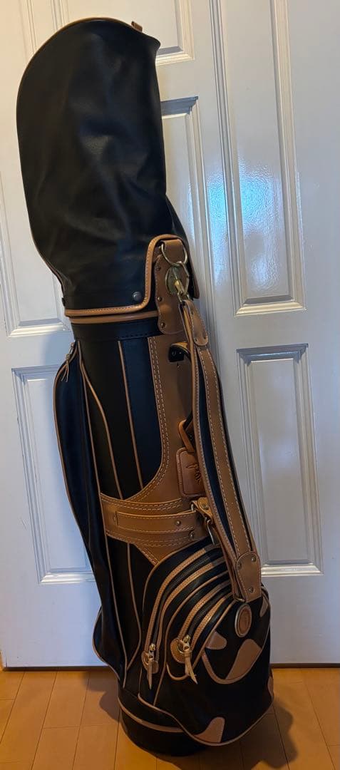 美品‼️トラサルディ　ゴルフキャディバッグ❣️