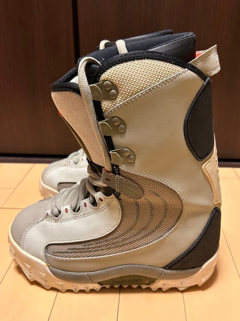 【値下げ】BURTON スノーボードブーツ MEN'S RULER 25cm