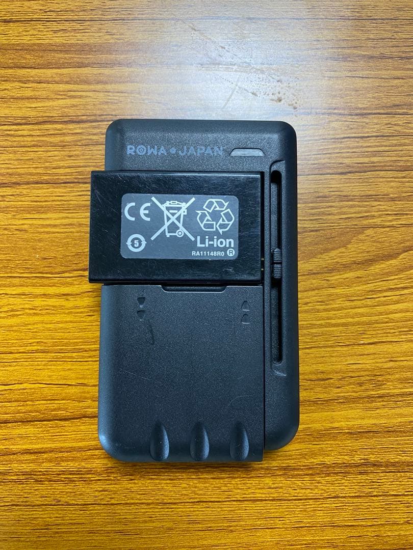 値下げ★VX-3 コンパクト無線機 バッテリー付属品付き