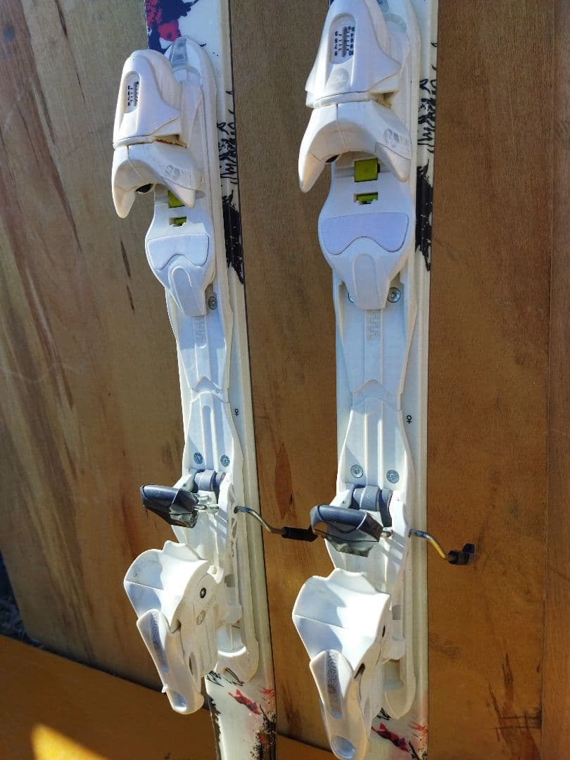 ROSSIGNOL ロシニョール　スキー　板　白　ホワイト　Harmony 2