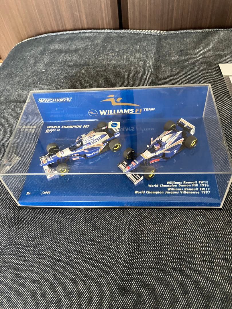 ミニチャンプスF1 1/43 WILLIAMS FW18、FW19 デカール付