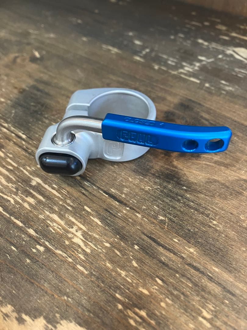 Paulシートクランプ