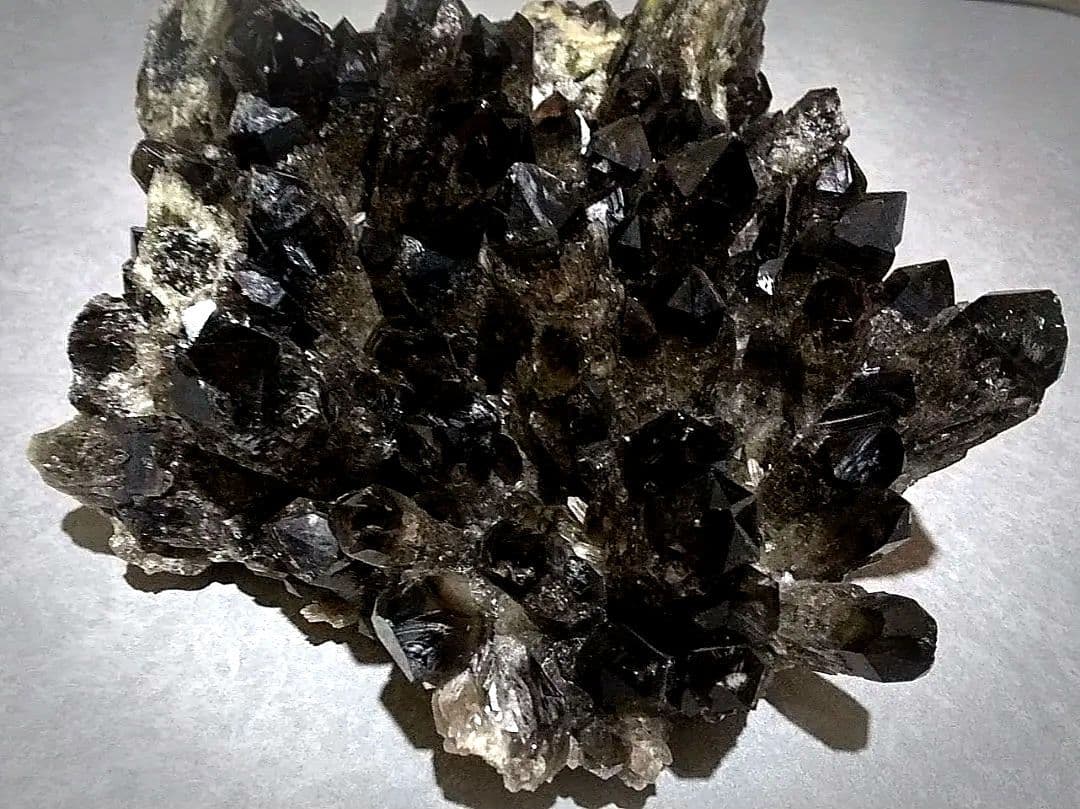 モリオン(黒水晶)クラスタ  特大