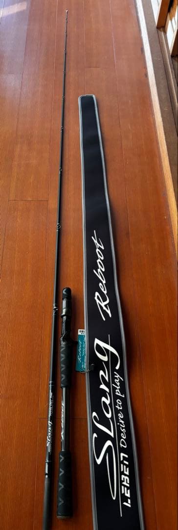 デジーノ スラング リブート C74XHRST2s ハングアウトmid EVA