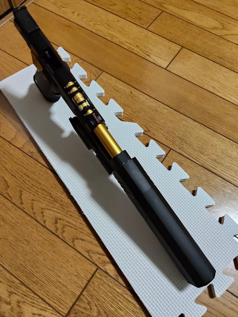 ハイキャパ　ゴールドマッチ　オスプレイサプレッサー X400ウエポンライト