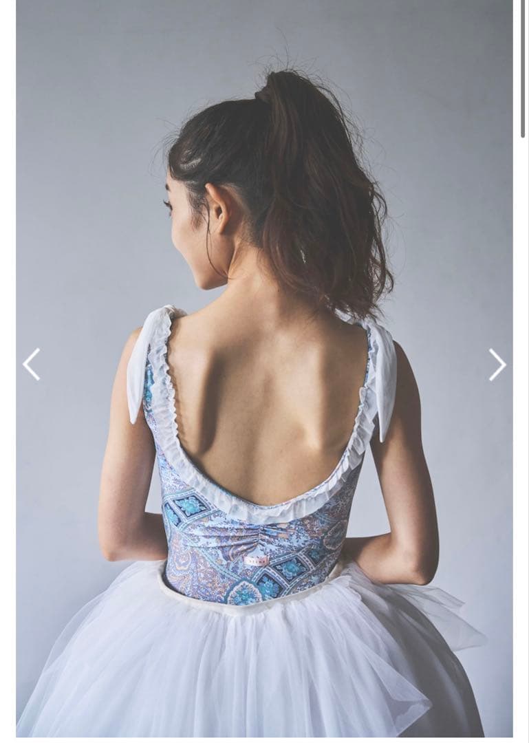 【新品】ポーチ付 stina スティナ　レオタード　サイズM