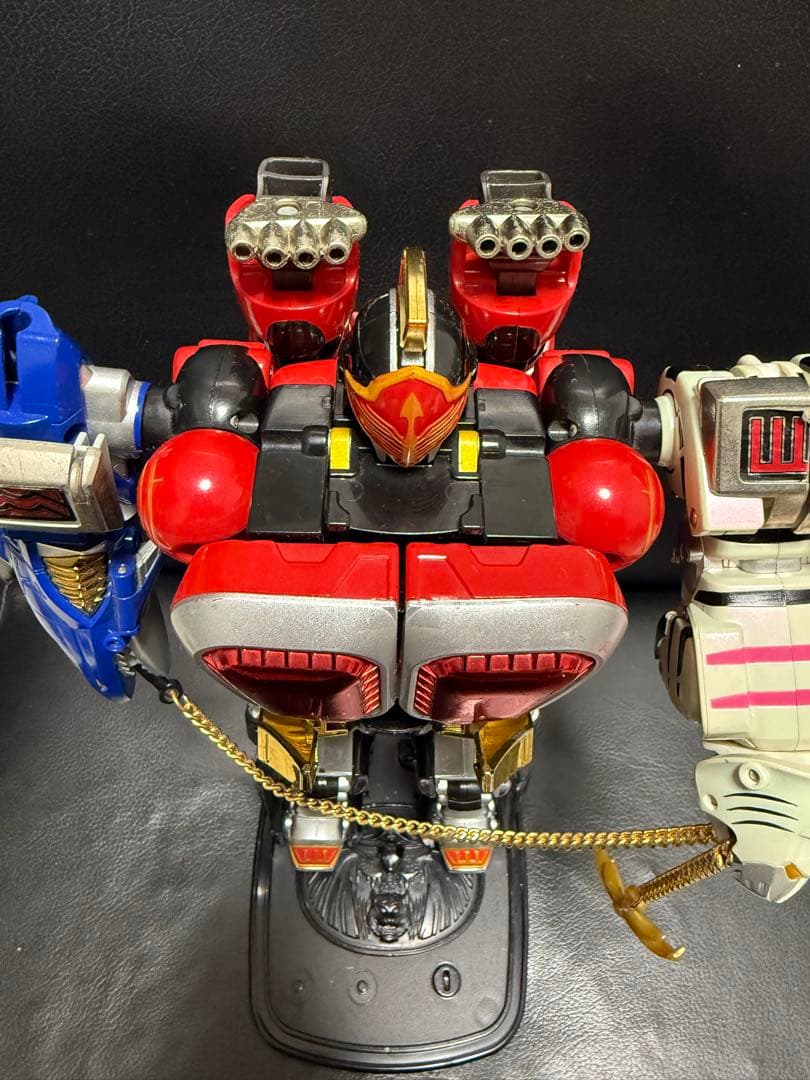 百獣戦隊 ガオレンジャー　ガオナイト