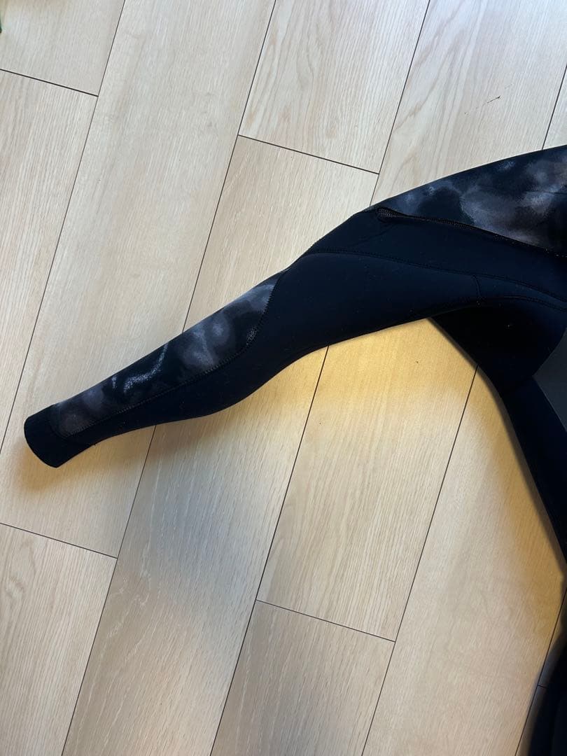 airtightドライウェットスーツ5mm/3mm